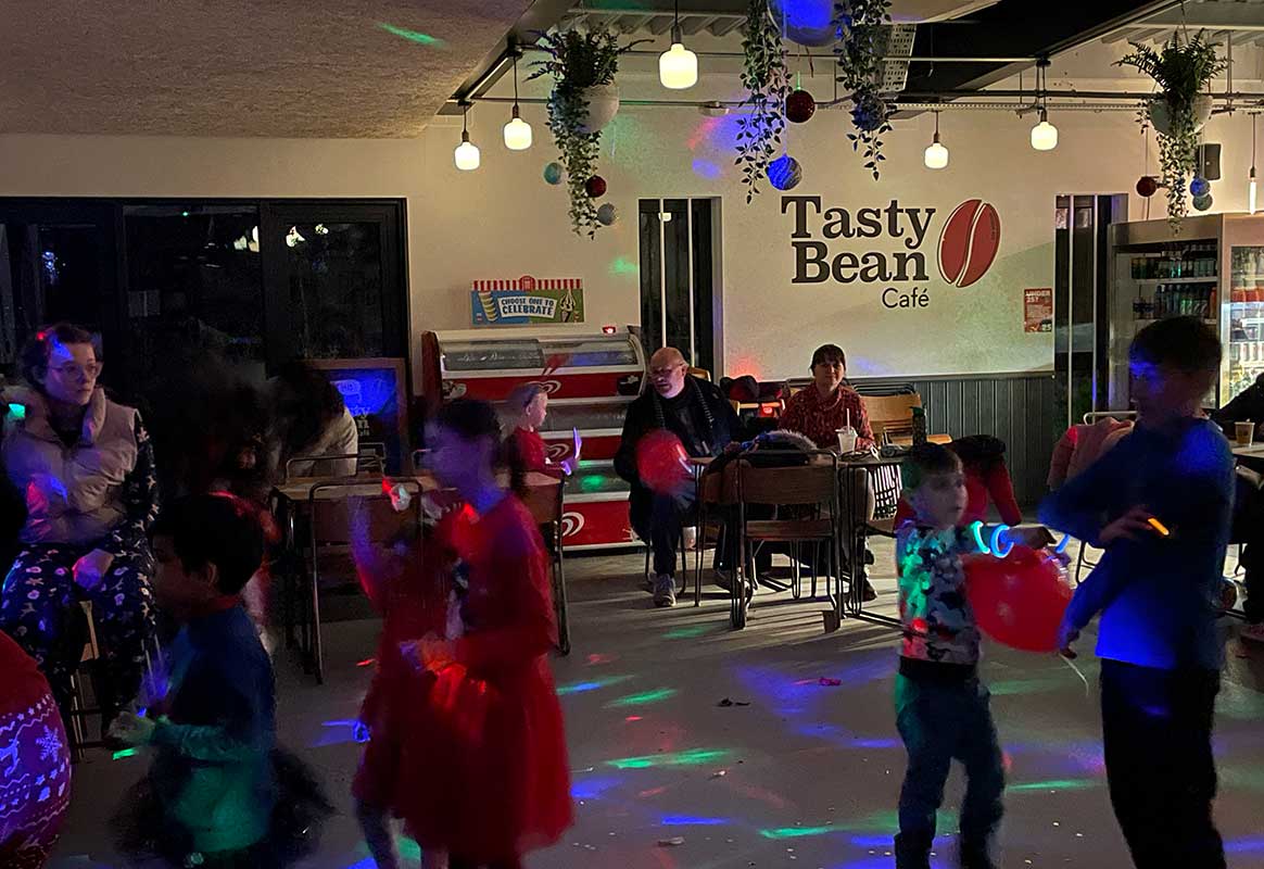 Children's Birthday Party Venue Hire Watford - Tasty Bean Café